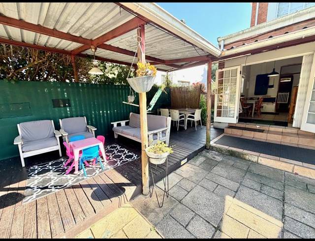 3 BEDROOM HOUSE FOR SALE IN PRESTBURY